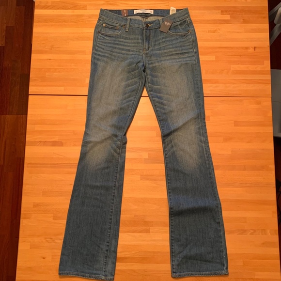 Abercrombie & Fitch Emma Distressed Perfect Stretch Bootcut Jeans 4L - Picture 3 of 12